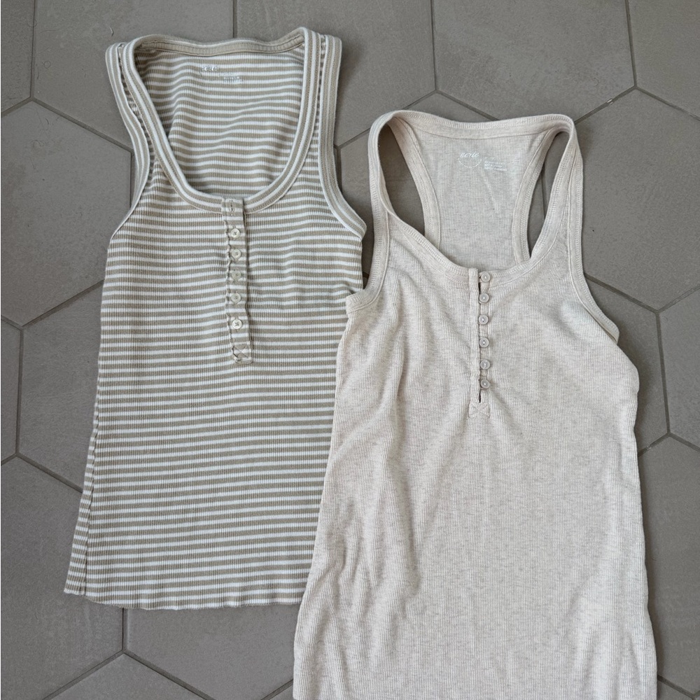 Bundle of Aerie tanks